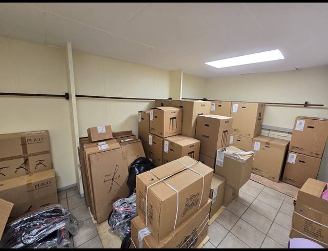 1,589M² FACTORY TO LET IN BOKSBURG EAST